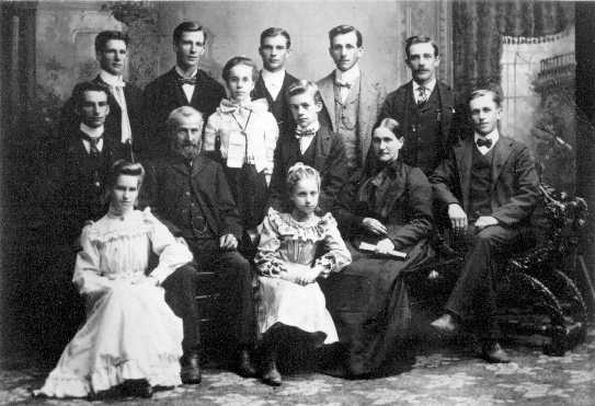 Joseph Tobias Glessner Jr. Family Picture